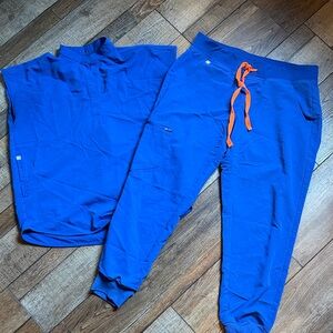 Figs scrub set winning blue